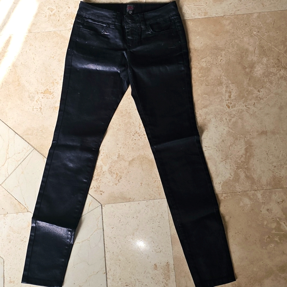 SHINY PANTS - Picture 3 of 7